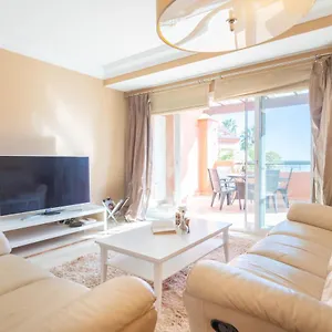 Sea Views L Apartamento